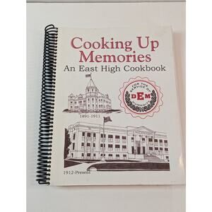 Cookbook 2004 Des Moines Iowa East High School Local IA Midwest Cooking